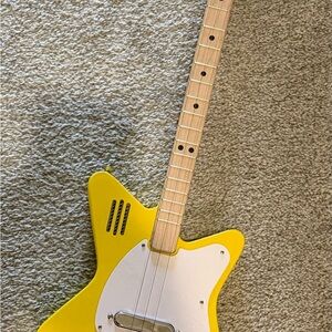 Loog Child Size Electric Guitar
